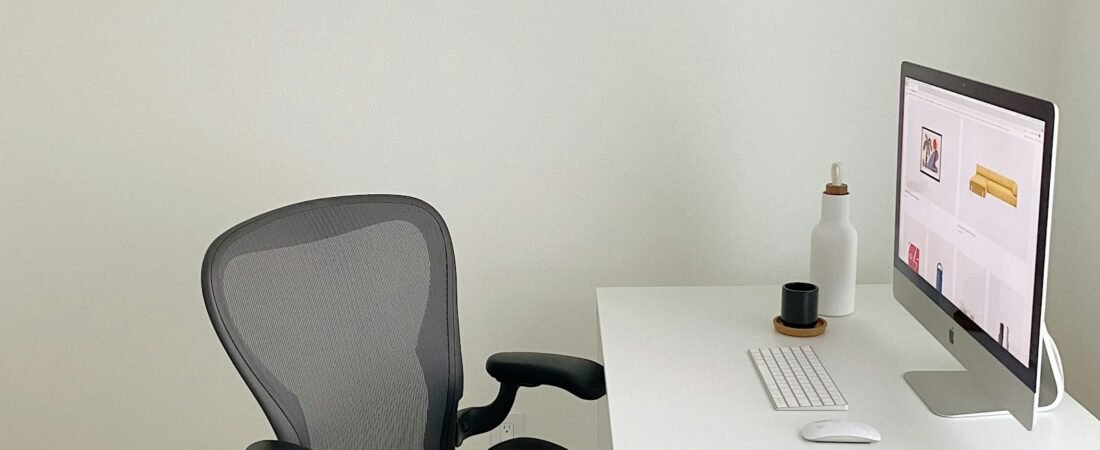 Bürostuhl für große Menschen: Darauf kommt es ab 1,90 m an
